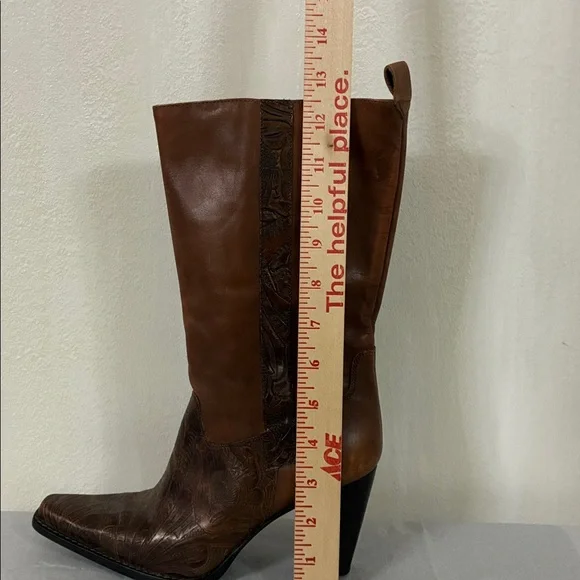 Antonio Melani Women’s size 6 “Cassidy” style Leather Boots - Picture 5 of 12